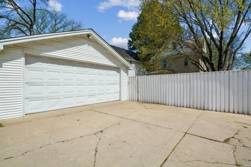 2507 Thomas Avenue N, Minneapolis, MN 55411