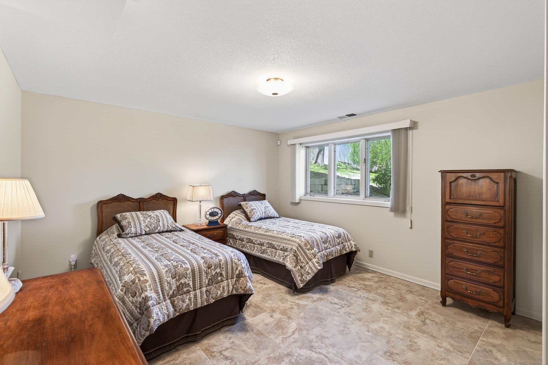 2nd lower level bedroom