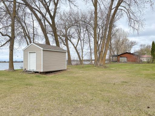 353XX Big Mcdonald Lane, Dent, MN 56528