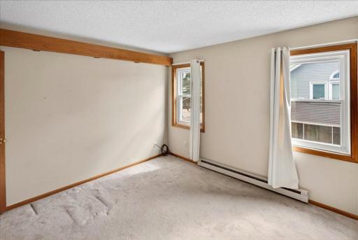 Upper Floor 2nd Bedroom.