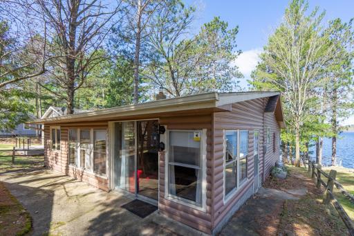 8355 Paradise Beach Road, Brainerd, MN 56401