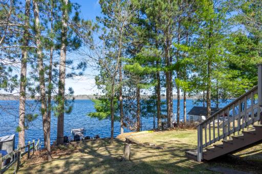 8355 Paradise Beach Road, Brainerd, MN 56401