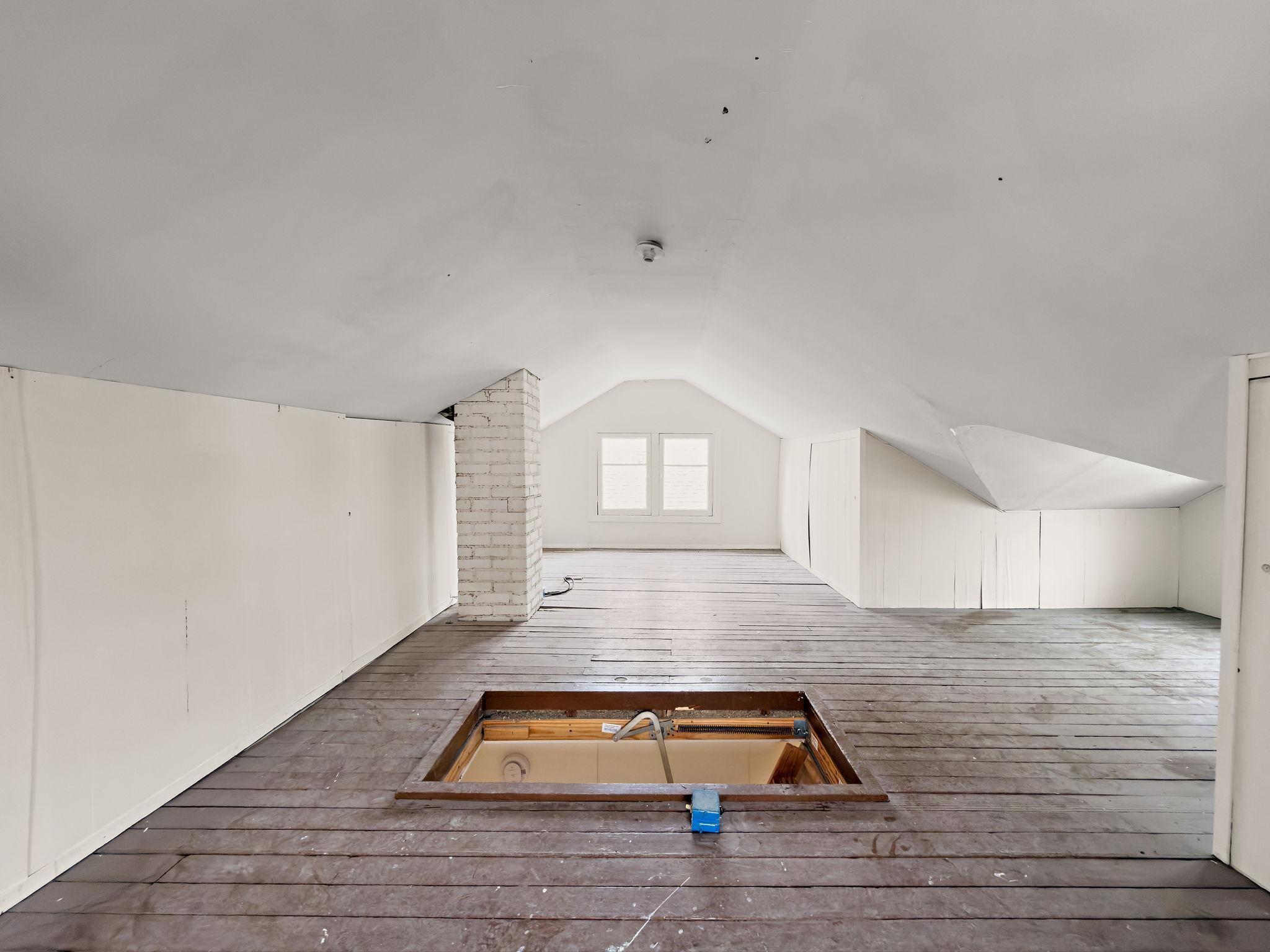 Spacious attic loft space