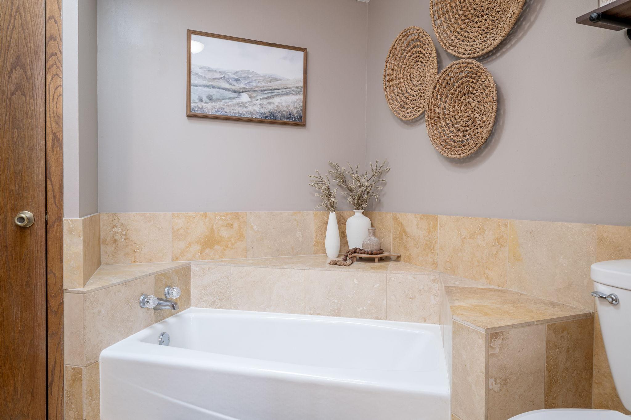 Relax in Your Spacious Tub!