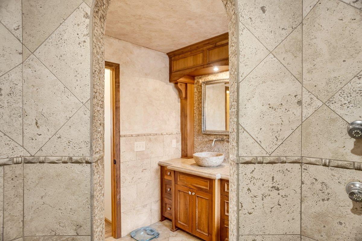 Owners Suite Bath