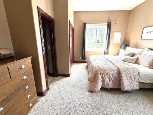 1250 S Crailsheim Road, Worthington, MN 56187