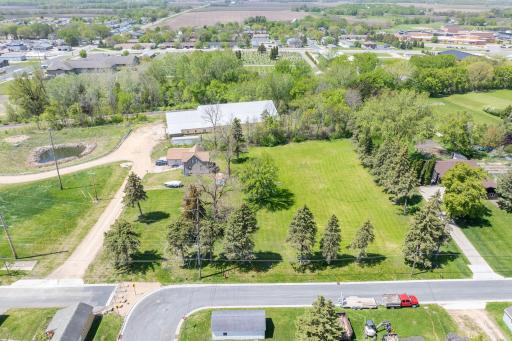600 1st Street N, Montgomery, MN 56069