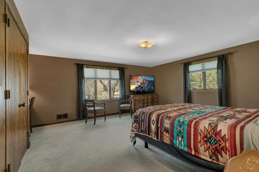 1736 Woodland Road, Saint Cloud, MN 56304