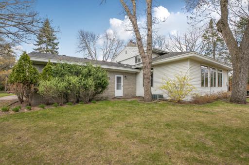 1736 Woodland Road, Saint Cloud, MN 56304