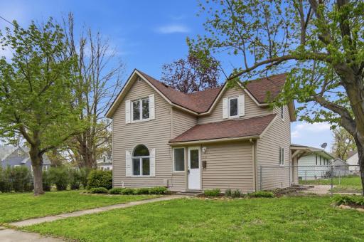 1110 5th Avenue NW, Austin, MN 55912