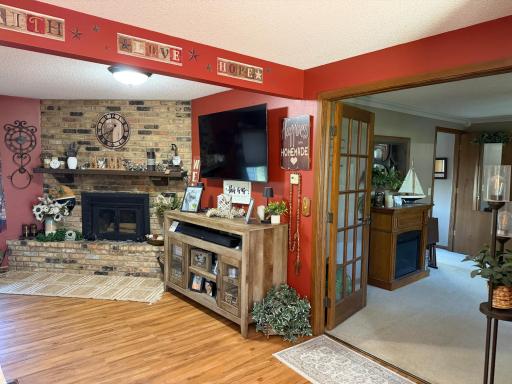 32185 290th Street, Worthington, MN 56187