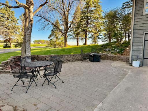 32185 290th Street, Worthington, MN 56187