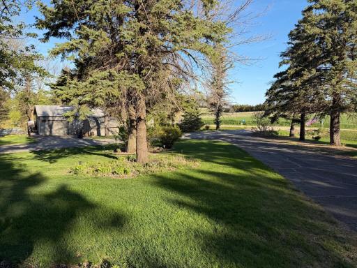 32185 290th Street, Worthington, MN 56187