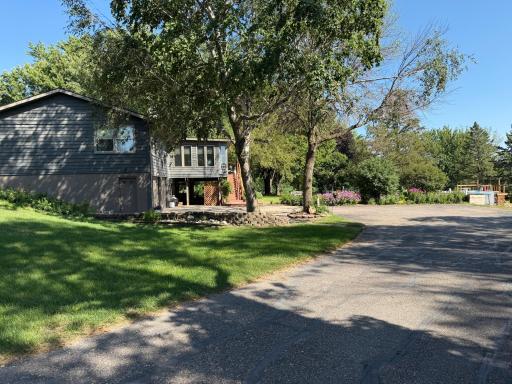 32185 290th Street, Worthington, MN 56187