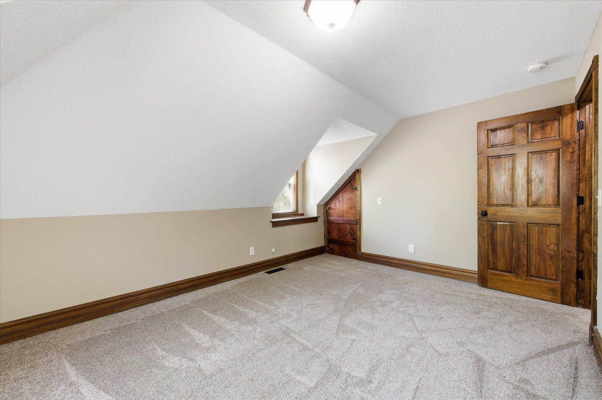 24-131 Main St [3057844]- 024.jpg