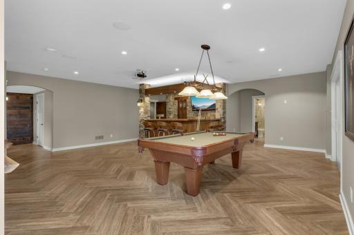 15270 Branch Circle, Lakeville, MN 55306