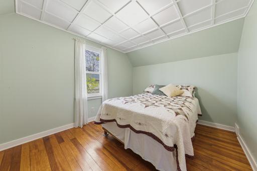 32 bedroom 4.jpg