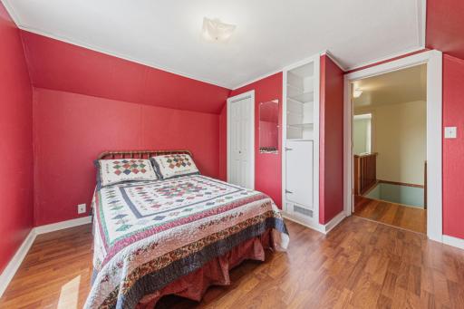 30 bedroom 3.jpg