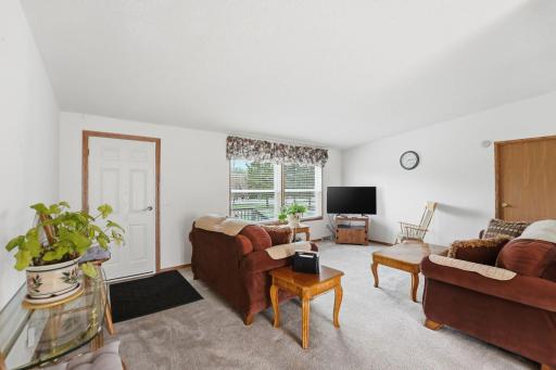 707 Summit Avenue W, Clarissa, MN 56440