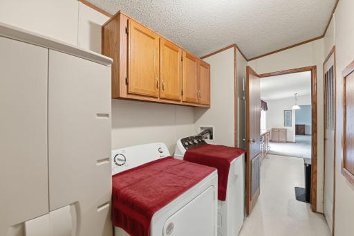 707 Summit Avenue W, Clarissa, MN 56440