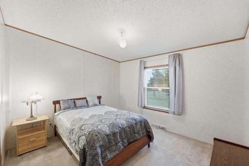 707 Summit Avenue W, Clarissa, MN 56440