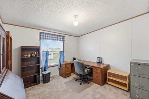 707 Summit Avenue W, Clarissa, MN 56440