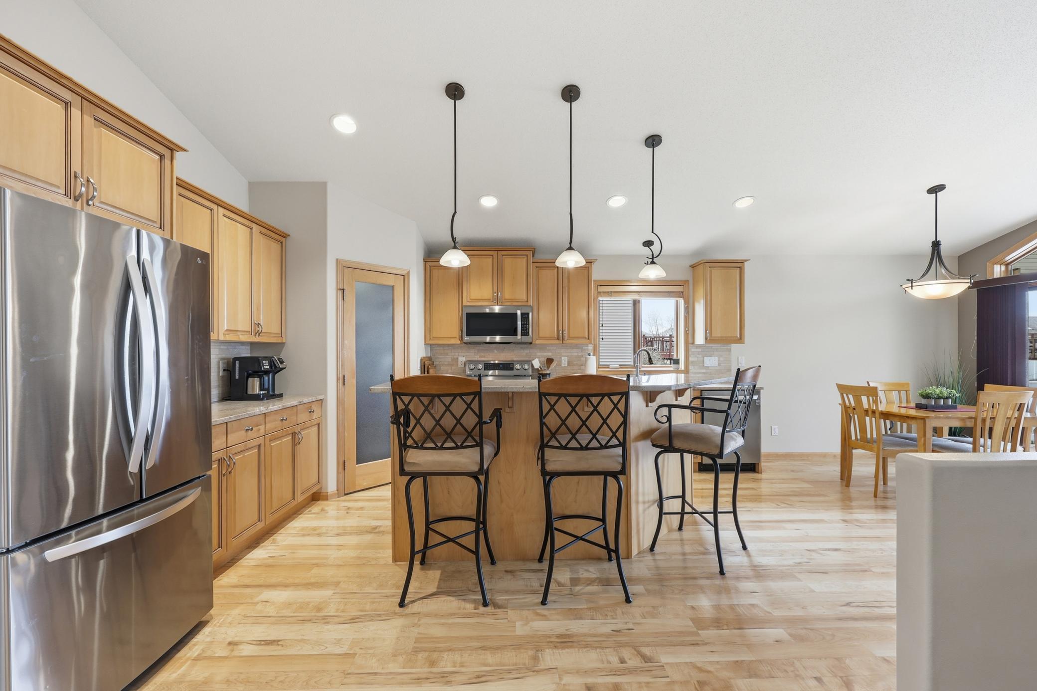 Kitchen Granite Counters Vaulted Ceilings
