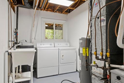68-web-or-mls-3009 166th Ln NE-168.jpg