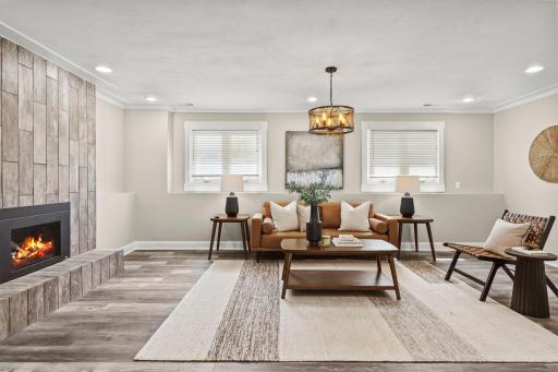 50-web-or-mls-3009 166th Ln NE-180.jpg