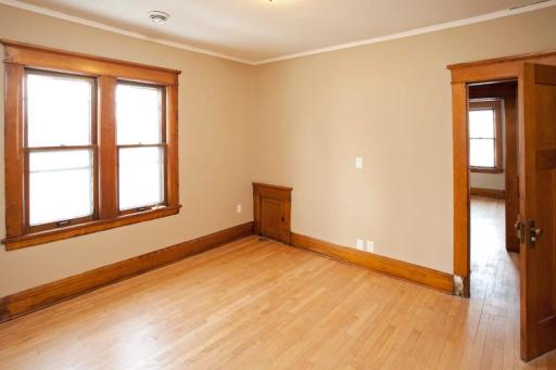 993 Wakefield Ave Bedroom