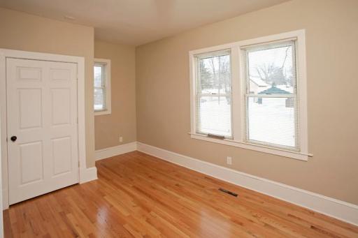 993 Hudson Ave Bedroom