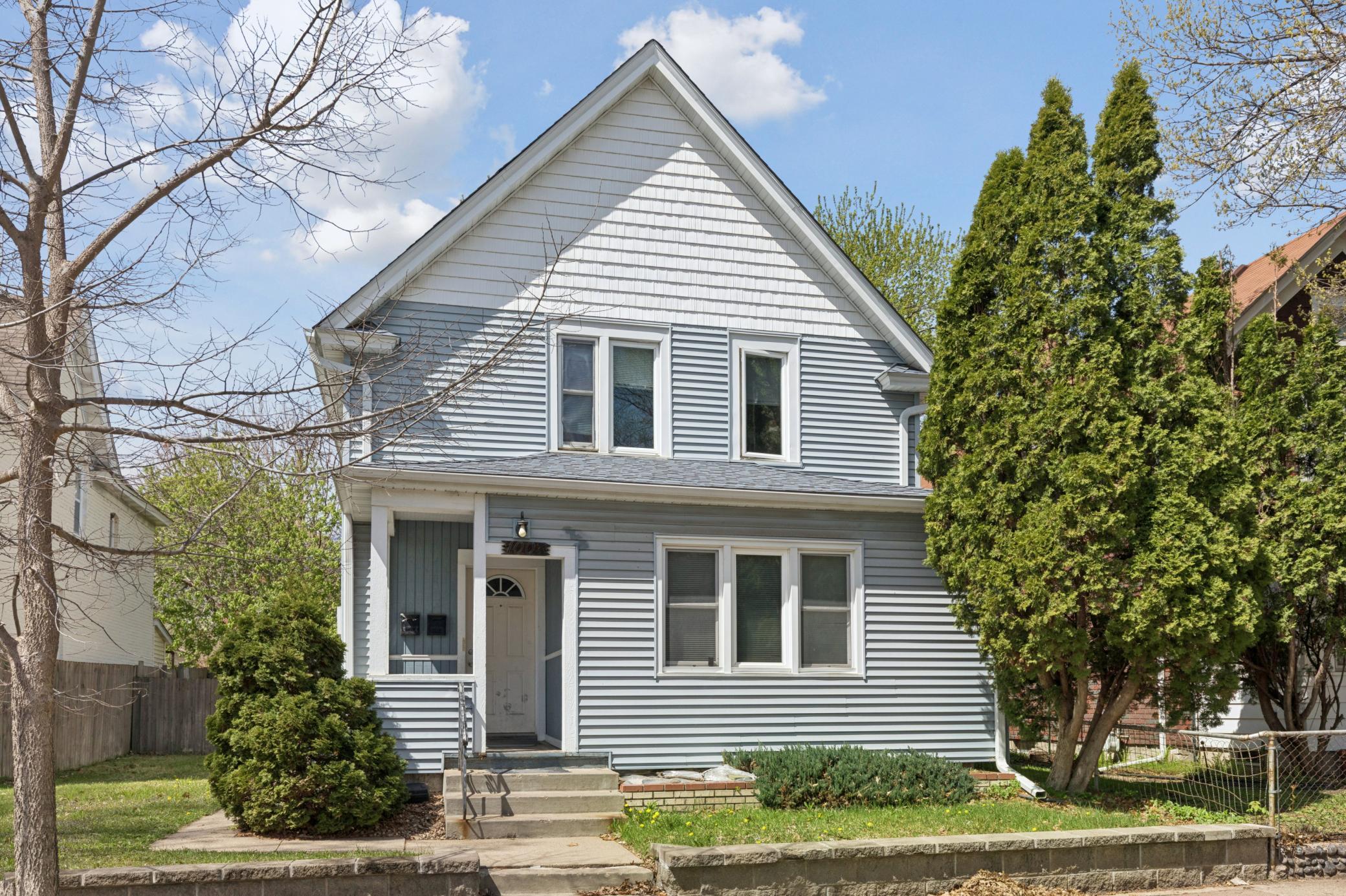 1003 Woodbridge St