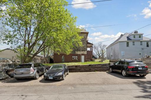 765 Edgerton St
