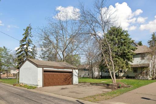 500 Hopkins Ave