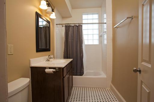 686 Bradley St Bathroom