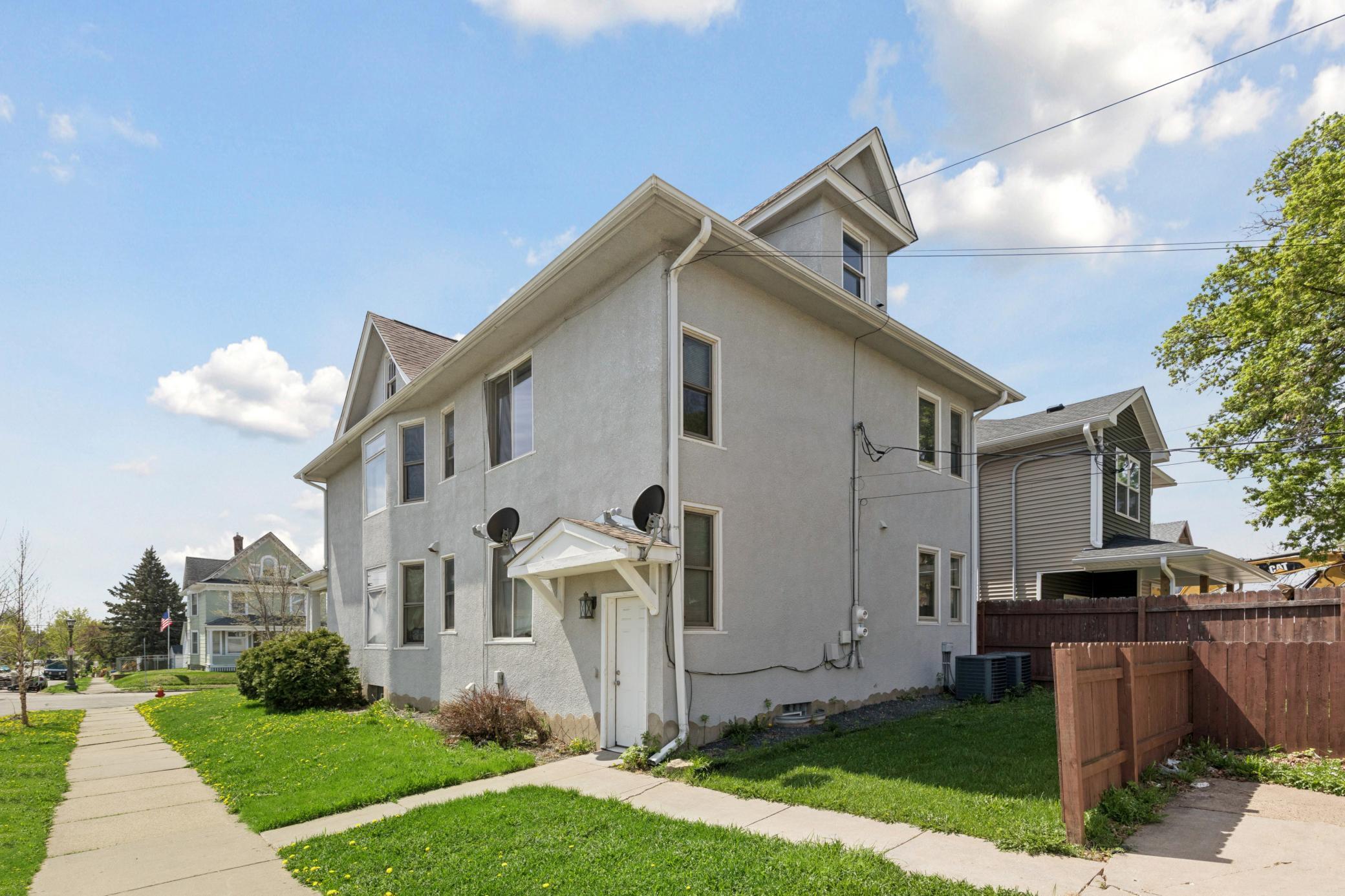 697 Cook Ave