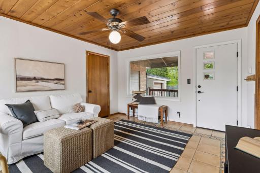 2079 Upper Saint Dennis Road, Saint Paul, MN 55116