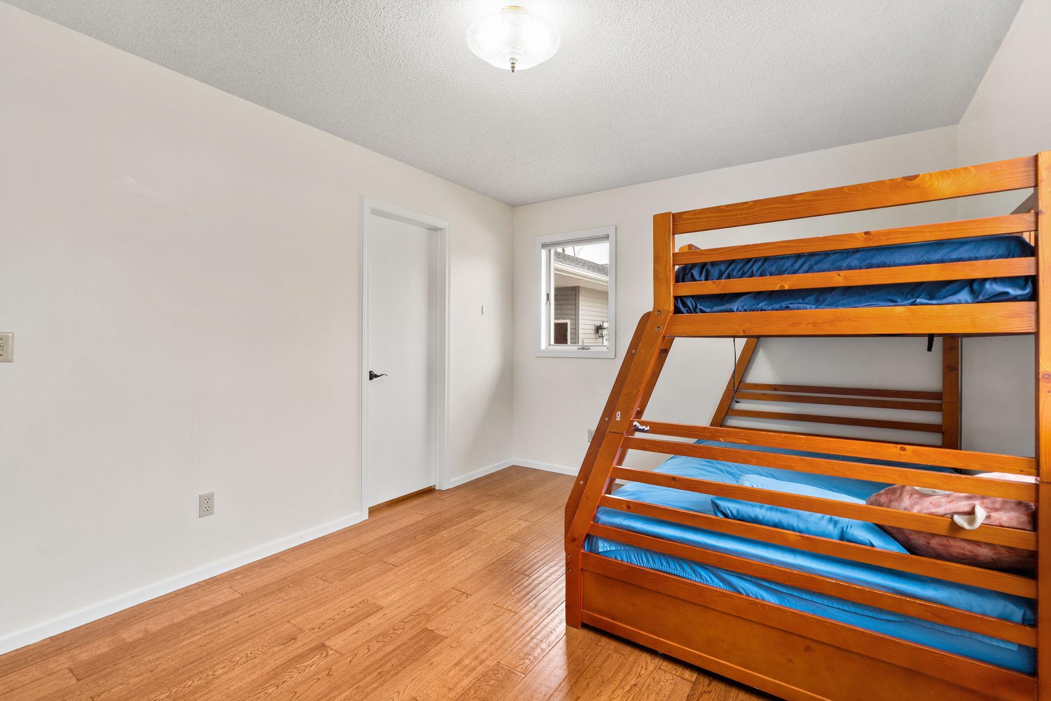 40-web-or-mls-602-6th-st-s.jpg