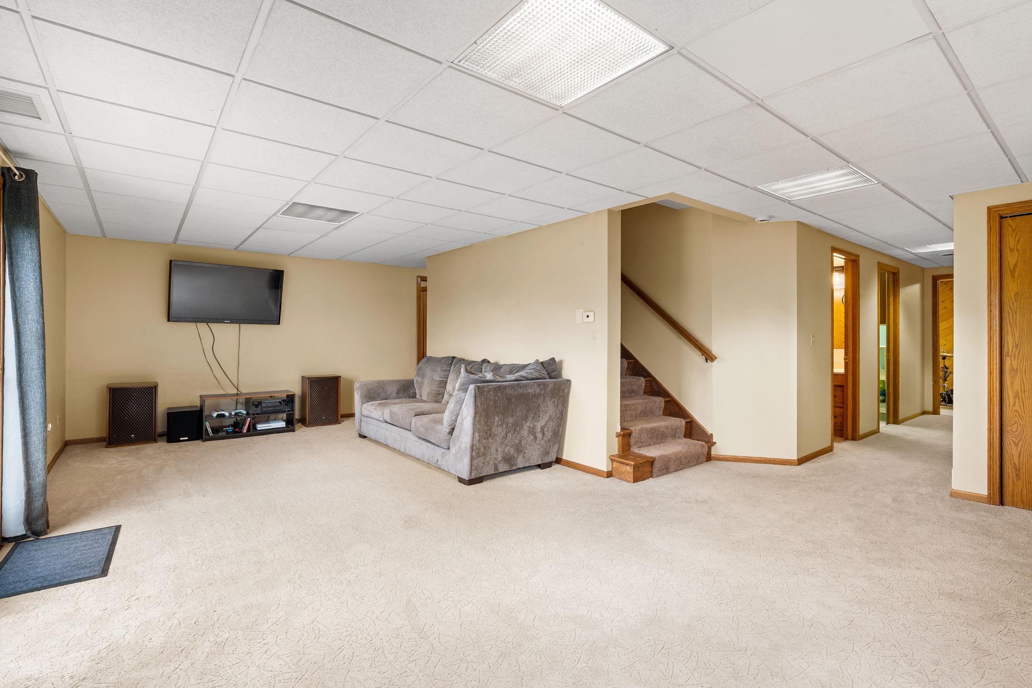 43-web-or-mls-602-6th-st-s.jpg