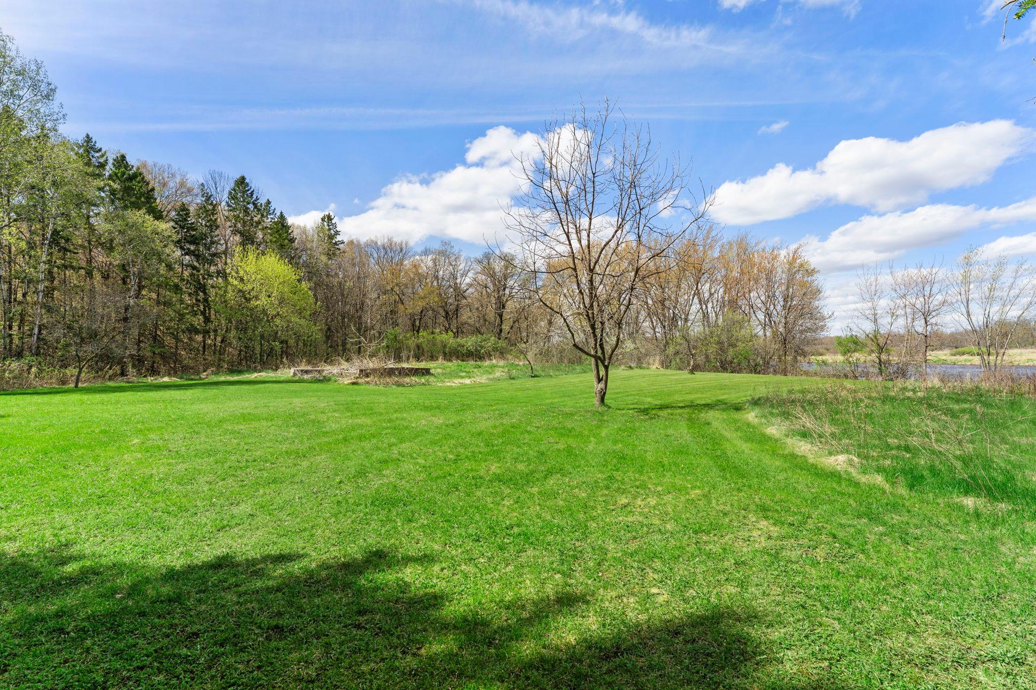 84-web-or-mls-1711 W Church Rd-109.jpg