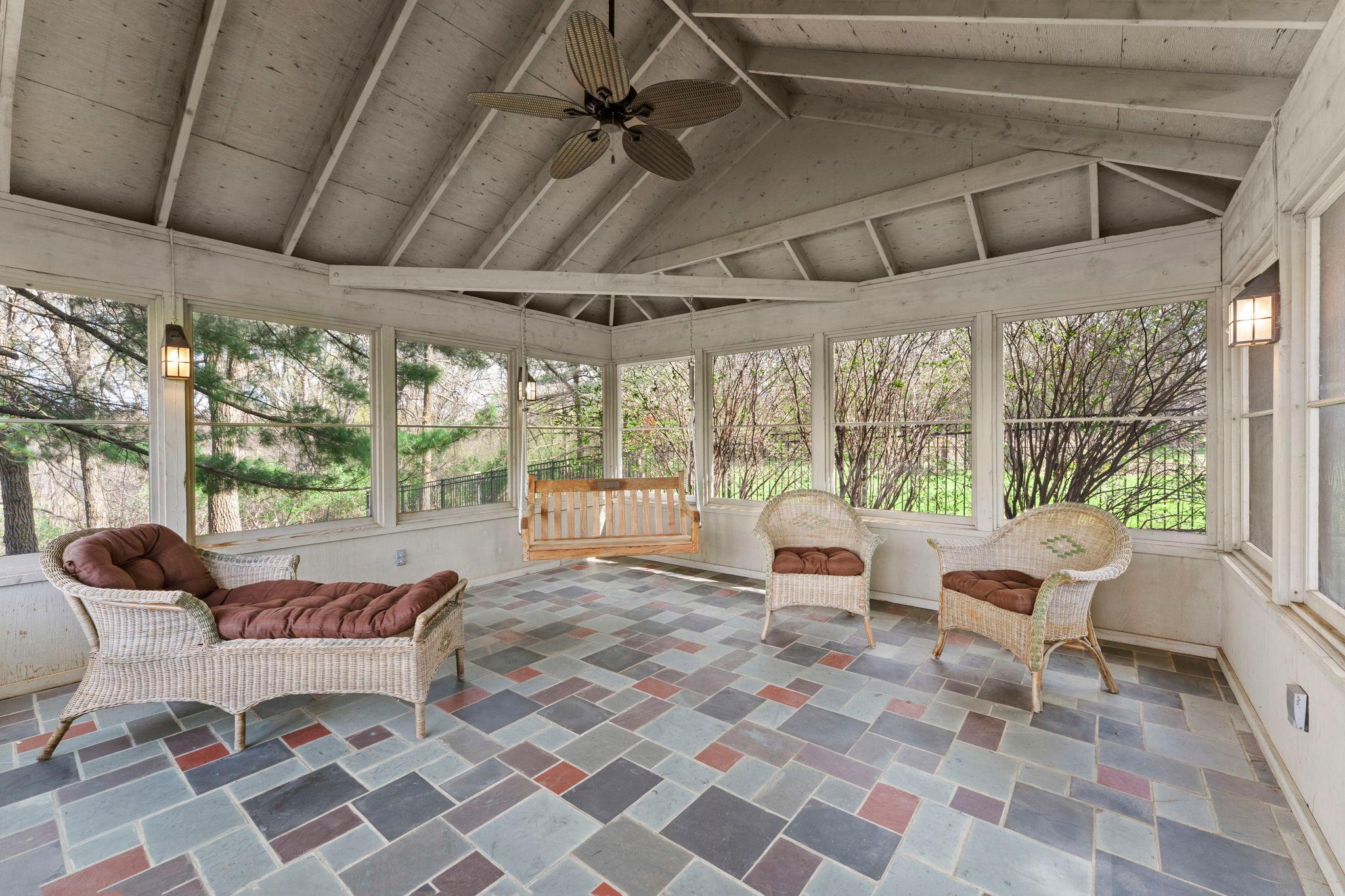 108-web-or-mls-1711 W Church Rd-176.jpg