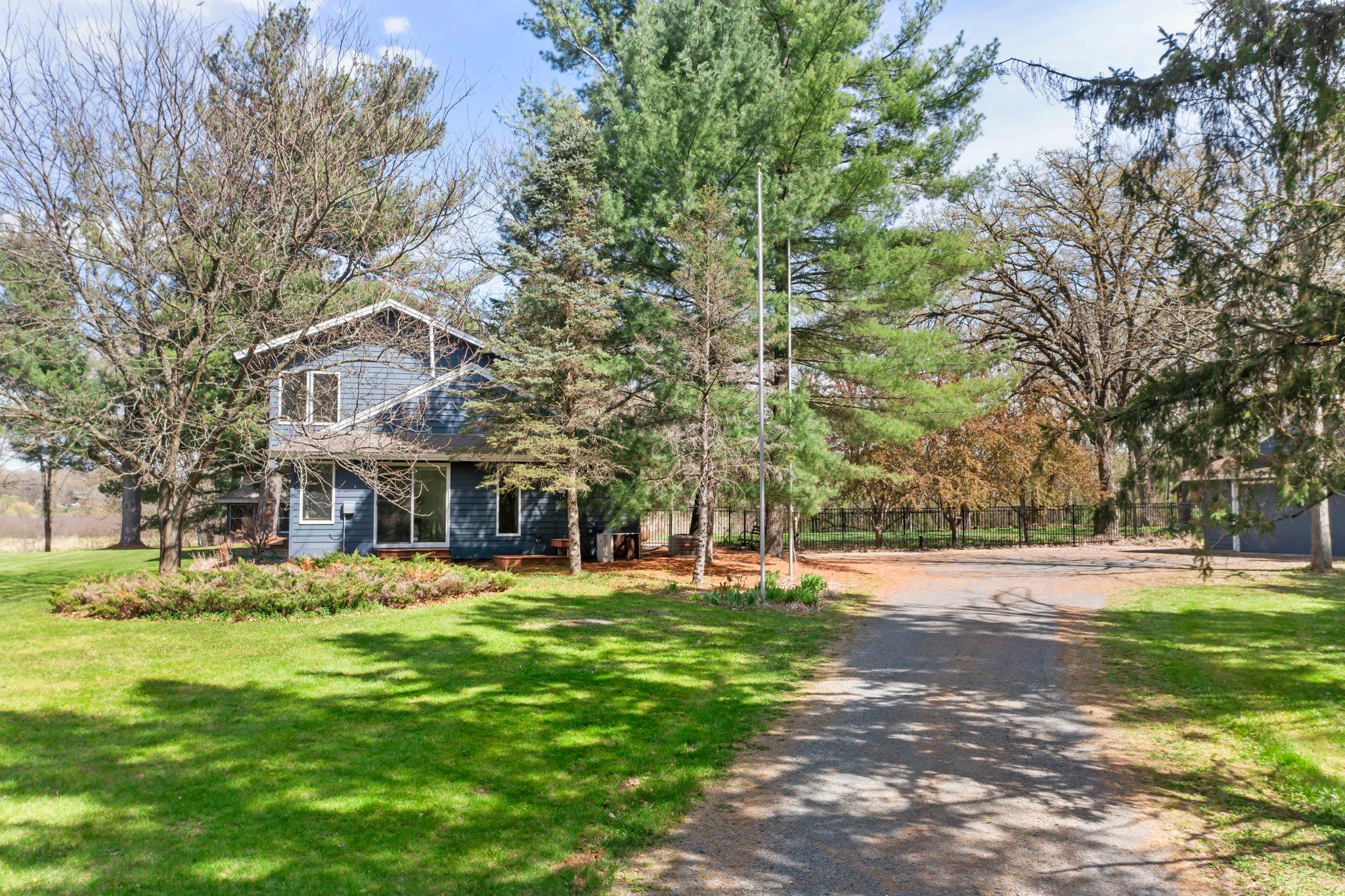 11-web-or-mls-1711 W Church Rd-16.jpg