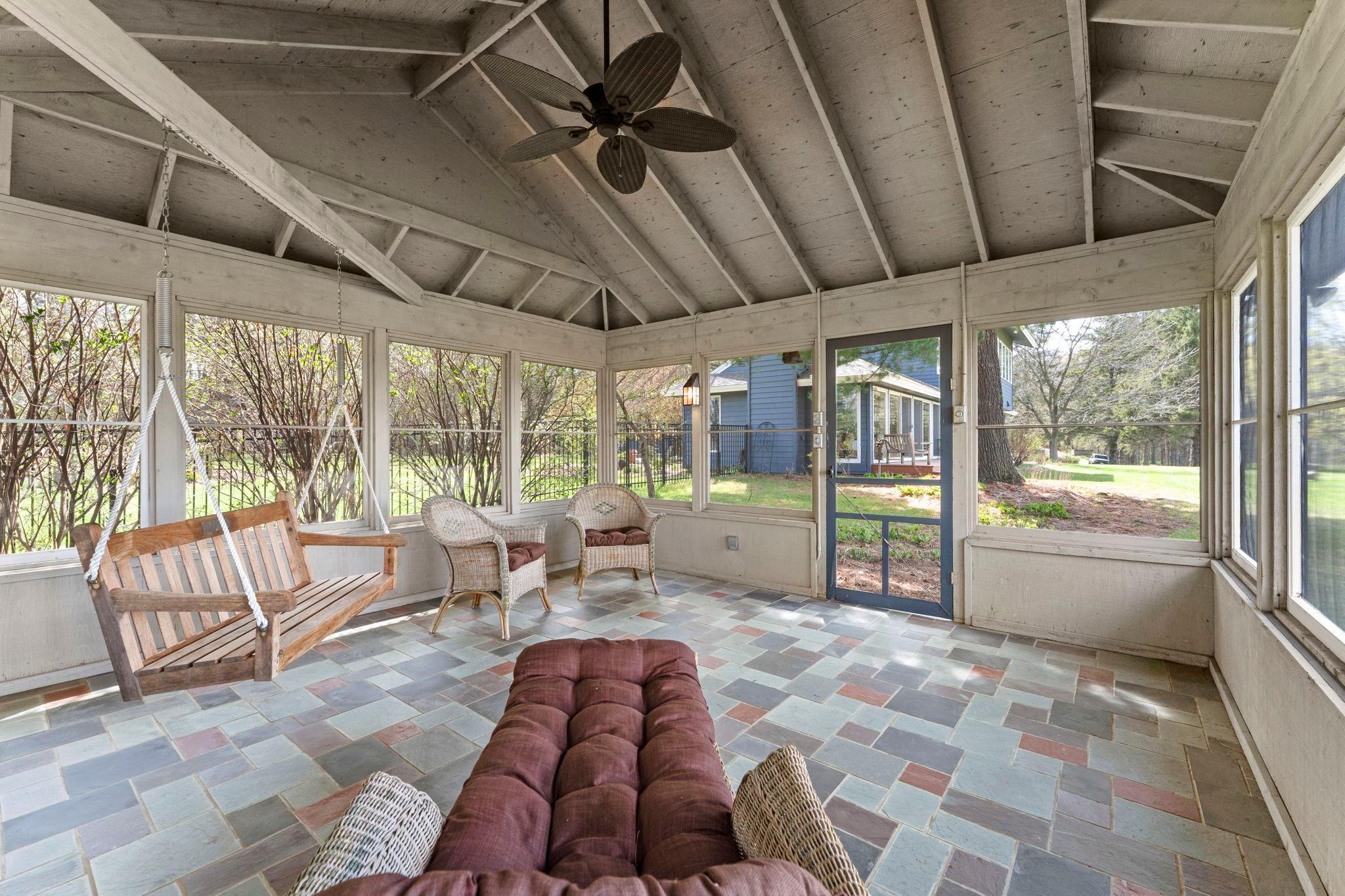 110-web-or-mls-1711 W Church Rd-184.jpg