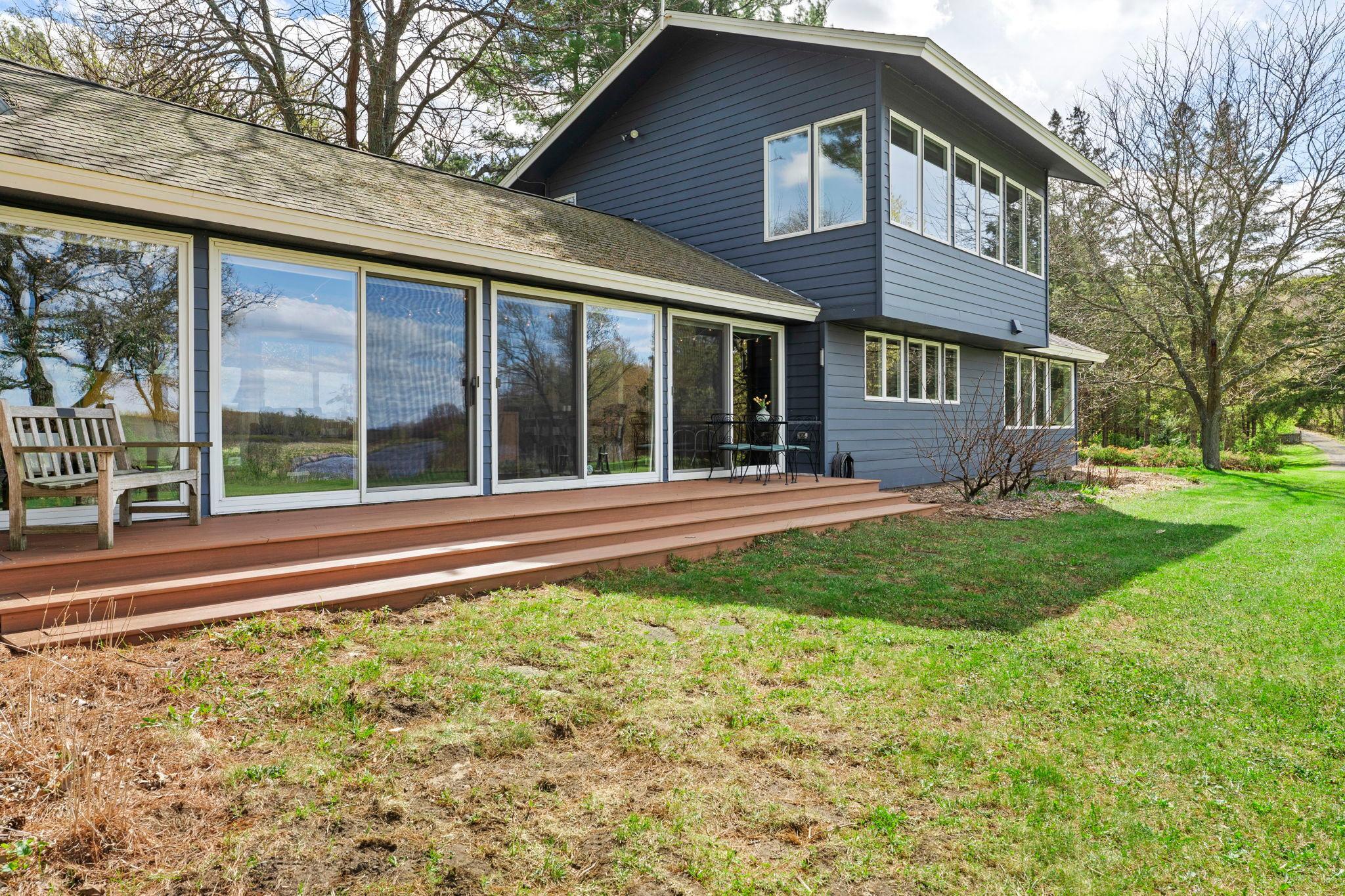 83-web-or-mls-1711 W Church Rd-164.jpg