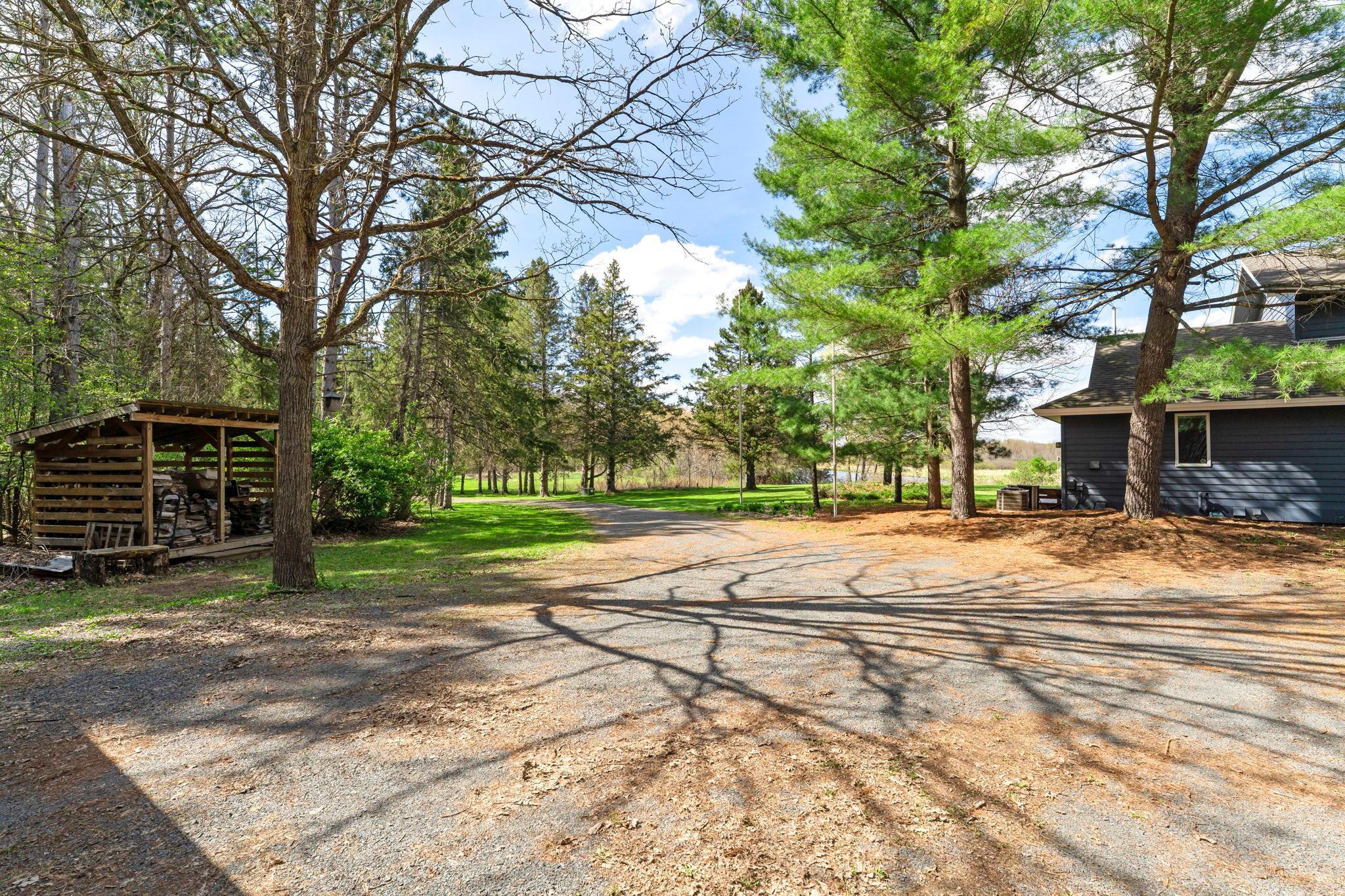 94-web-or-mls-1711 W Church Rd-229.jpg