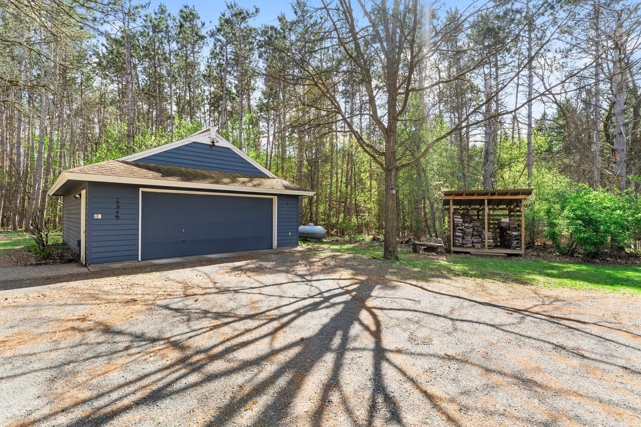 95-web-or-mls-1711 W Church Rd-234.jpg
