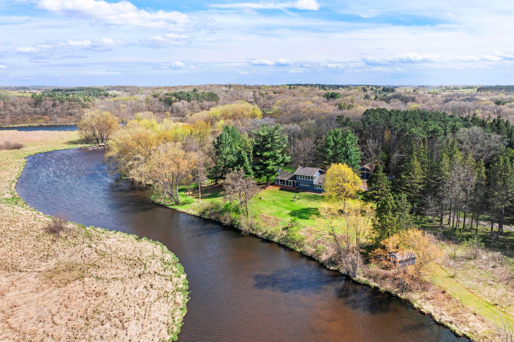 128-web-or-mls-1711 W Church Rd-106.jpg