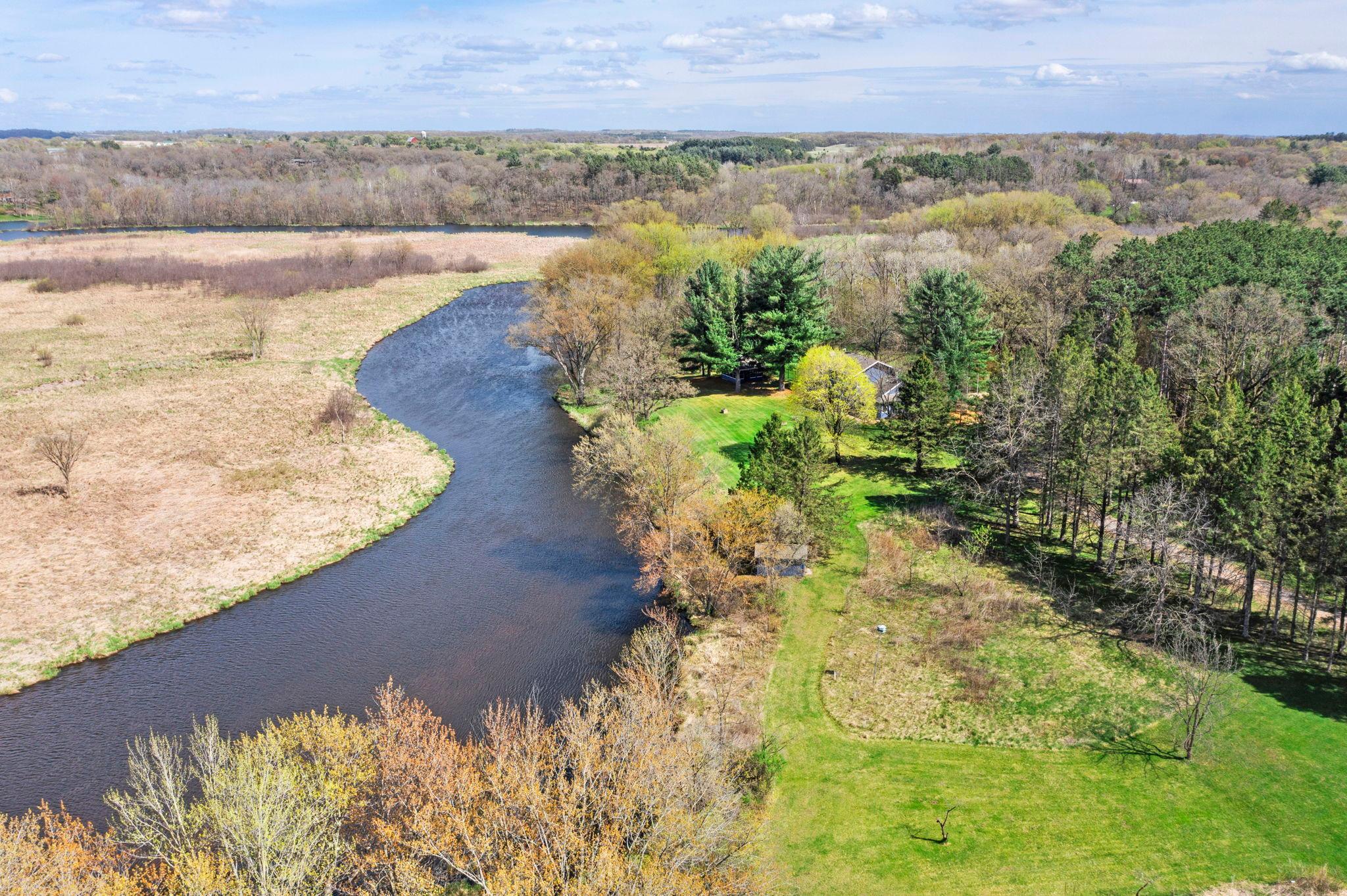 127-web-or-mls-1711 W Church Rd-103.jpg