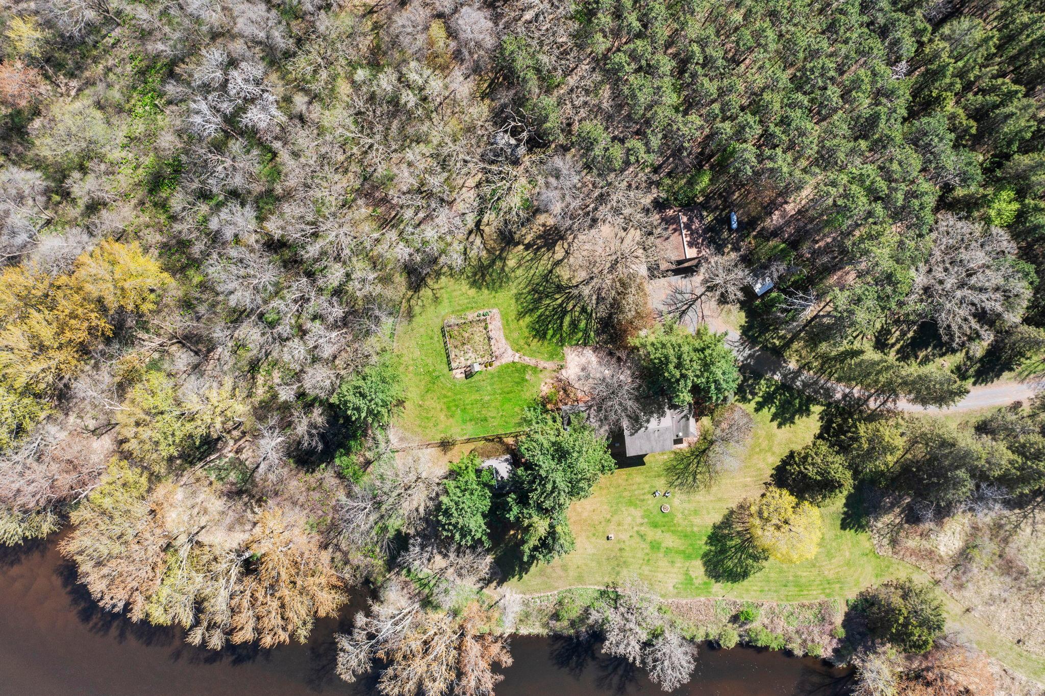 129-web-or-mls-1711 W Church Rd-75.jpg