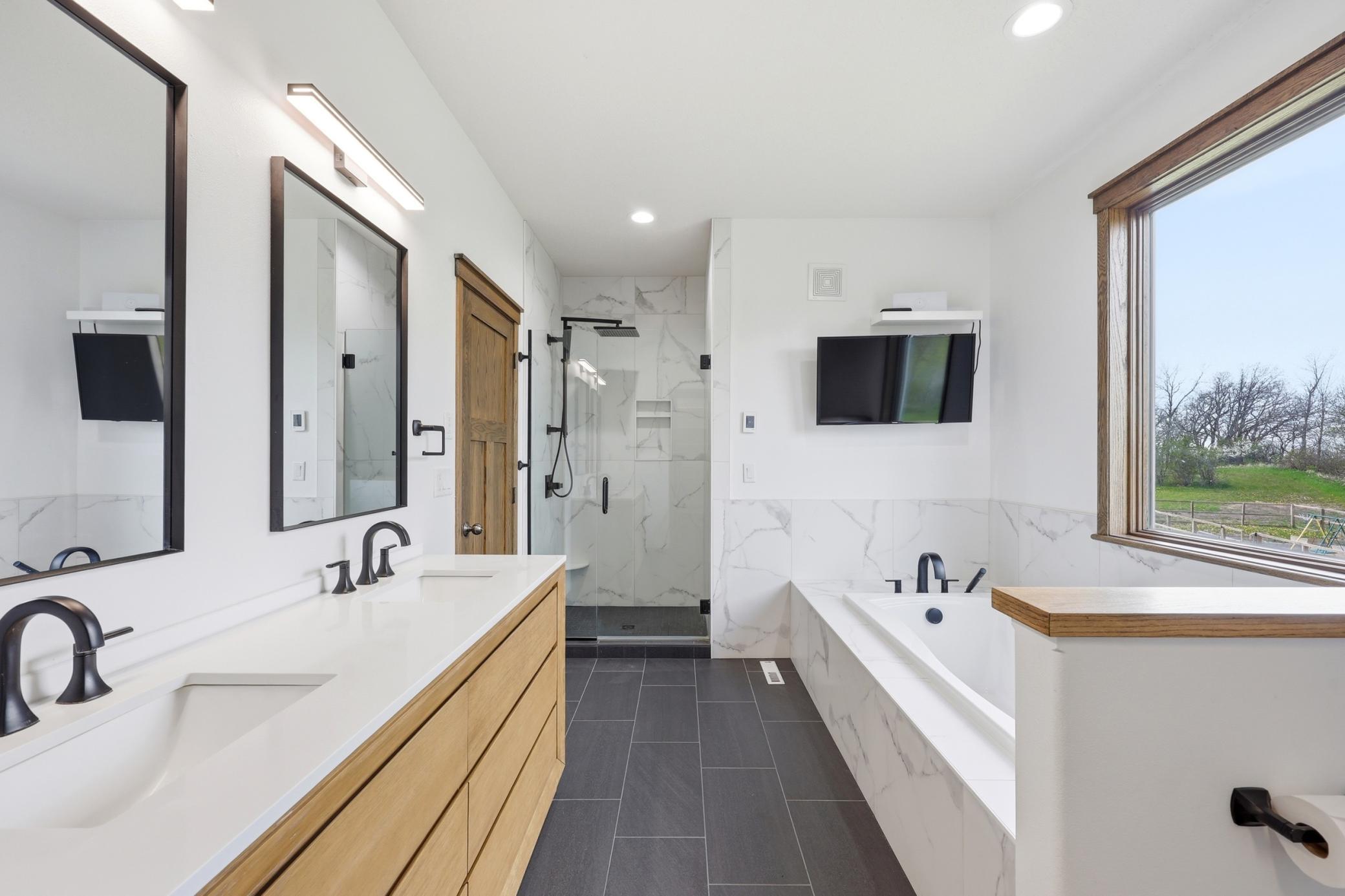 primary bath